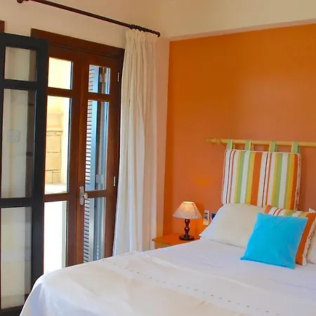 Apartament 3 Bedroom Ouranos With Private Garden, Aphrodite Hills