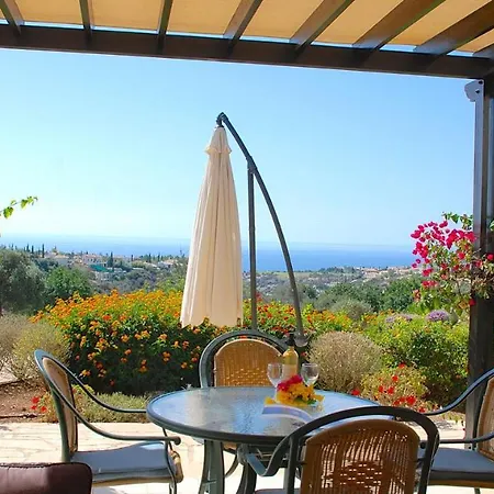 3 Bedroom Ouranos With Private Garden, Aphrodite Hills * Куклия