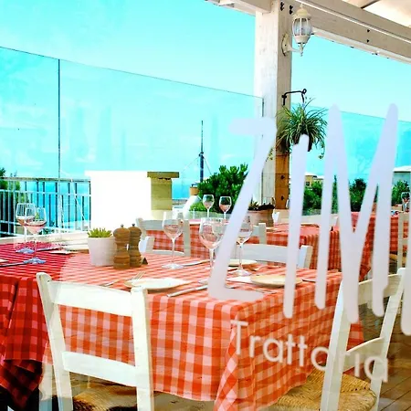3 Bedroom Ouranos With Private Garden, Aphrodite Hills Апартаменты *